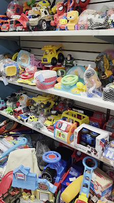 Pasadena Oaks Shopping Center photo 3