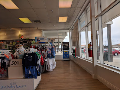 Medford Outlet Center photo 2