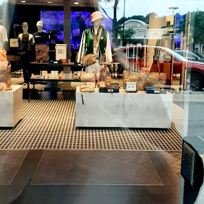 Hagerstown Premium Outlets photo 5