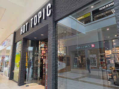 Fashion Outlets of Chicago photo 1