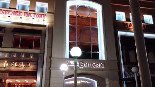 Tysons Galleria photo 4