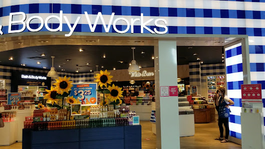 Jordan Creek Mall Info Desk photo 3