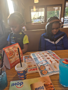 Lakewood Center photo 2