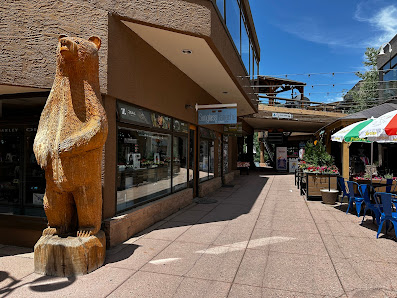 Snowmass Mall photo 1