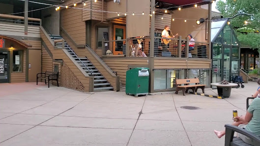 Snowmass Mall photo 3