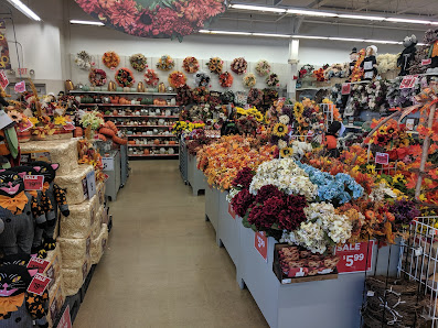 Airport Shopping Center photo 2