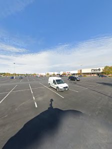 L Street Marketplace photo 7