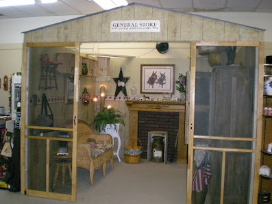 Middletown Peddler's Mall photo 6