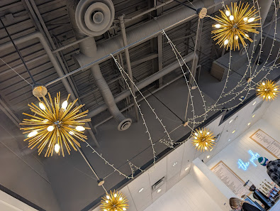 Highstreet Shopping Centre photo 2