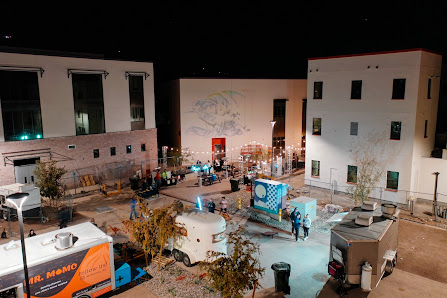 Little Cholla Shopping Plaza photo 3