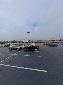 Governor's Square photo 6