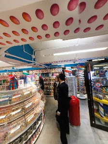 Turnstyle Underground Market photo 5