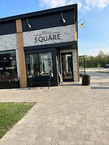 The Village at Pineridge Hollow photo 1