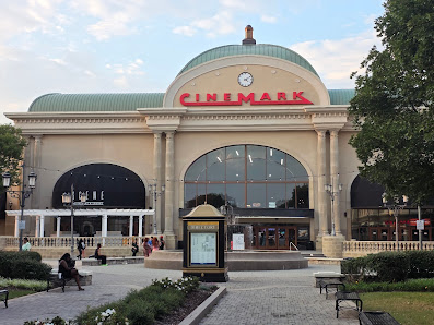 Bridge Street Town Centre photo 1