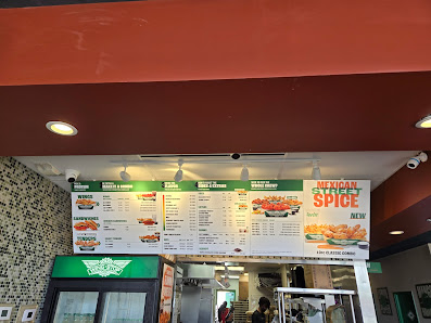 East Paris Shoppes photo 3