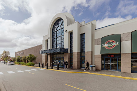 CF Richmond Centre photo 6