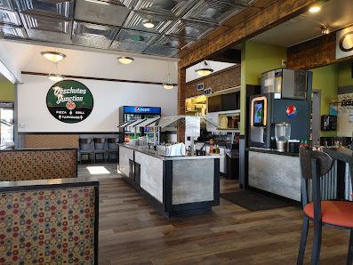 Bend River Promenade photo 4