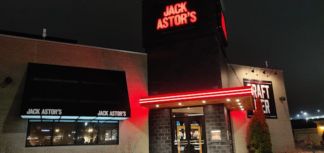 Dartmouth Crossing photo 5