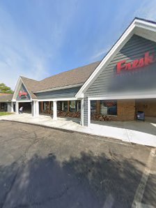 Woodbridge Shopping Village photo 6