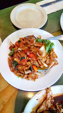 Sam's Park & Shop photo 4