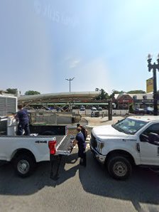 Sam's Park & Shop photo 5