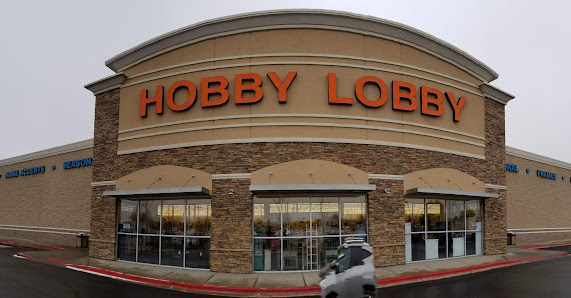 Twin Peaks Square photo 1