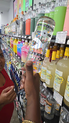 Landmark Square photo 3