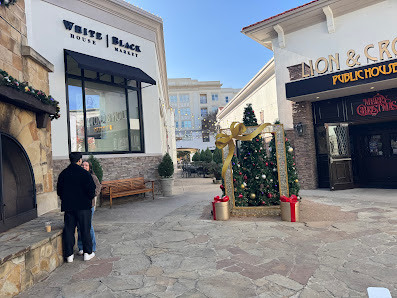 Watters Creek Village photo 1