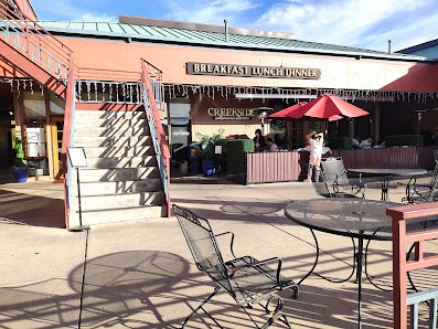 Creekside Plaza photo 1