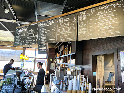 Creekside Plaza photo 4