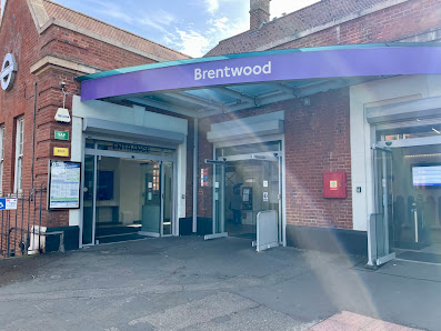 Brentwood Square photo 1