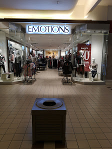 Galeries Jonquière Inc photo 2