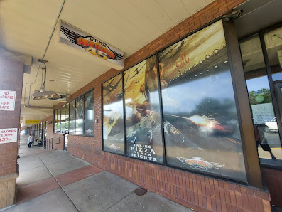 Central Plaza photo 5