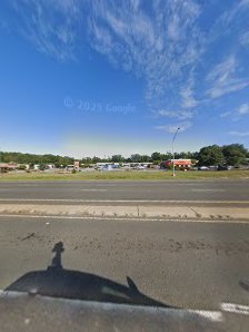 Oak Creek Village photo 5