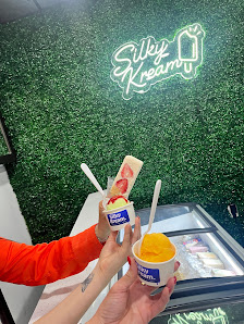 Mercado Food Hall | International Food Court, Boutique Shops & Beauty Suites - Mcallen TX photo 2