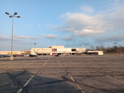 Great Lakes Mall photo 2