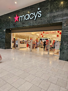 Westfield Fashion Square photo 1