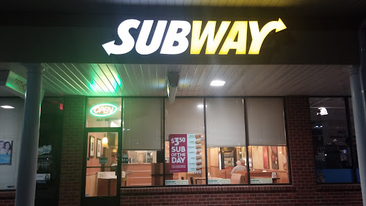 Lombard Plaza photo 1