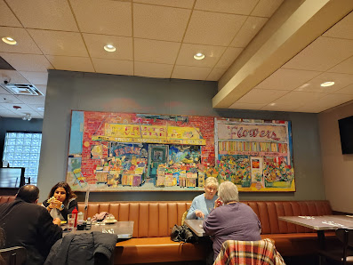 Sherwood Plaza photo 4