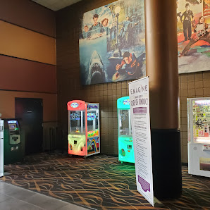 Hampton Village Centre photo 2