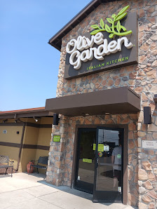 Hampton Village Centre photo 4