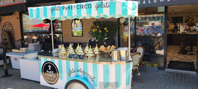 Bishop's Landing photo 4