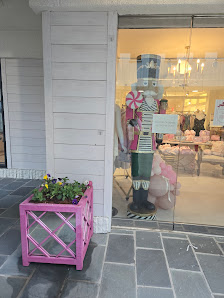 Regency Shopping Center photo 4