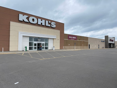 Paul Bunyan Mall photo 1