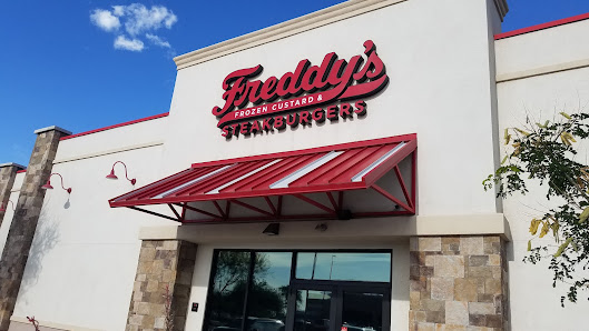 Mesa Pavilions North photo 1