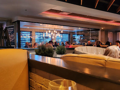 Gateway Marketplace photo 2