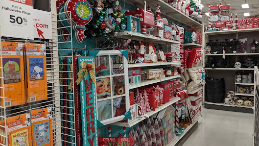 Red Mountain Plaza photo 3