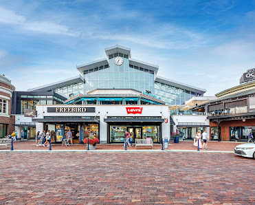 The Town Center at Levis Commons photo 6