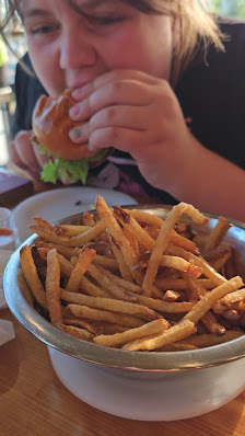 Eagle Island Marketplace photo 3