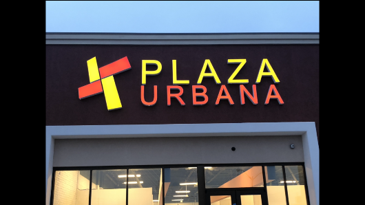 Plaza Urbana photo 5